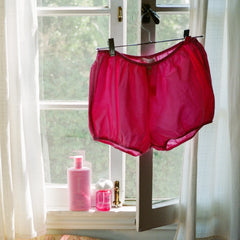 Charlie Beads & Athena Club Scent Wardrobe D5